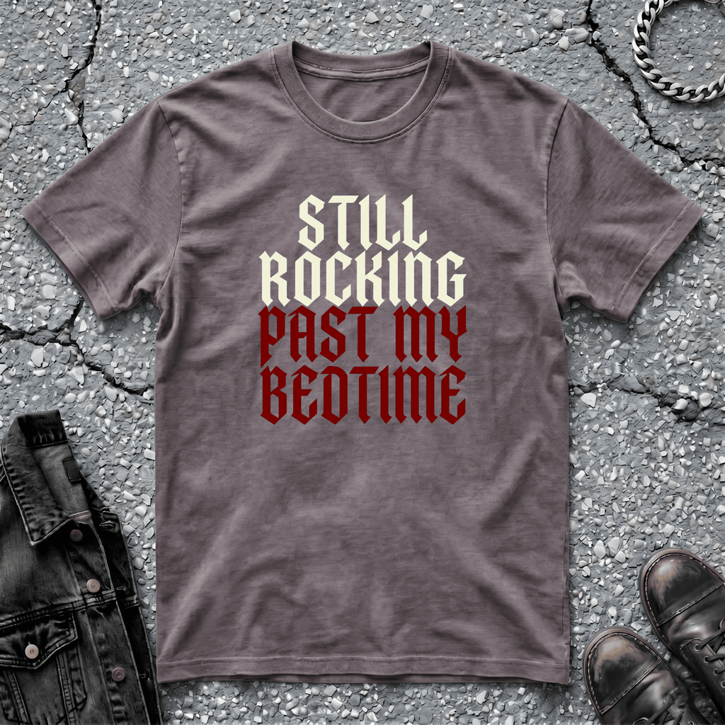 Still Rocking | T-Shirt